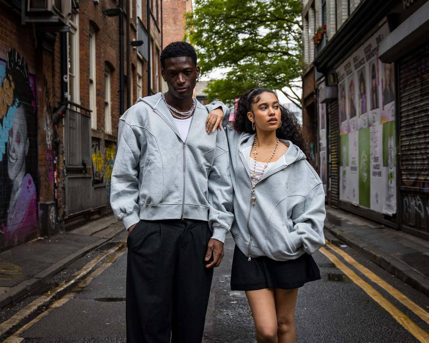 STAINED GREY ZIPPED HOODIE